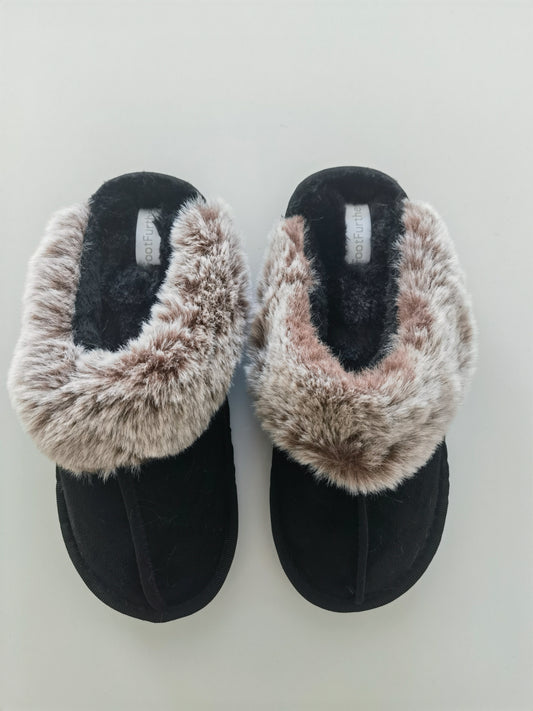 FootFurther Women's Patient Slippers Slip on Fuzzy House Slippers