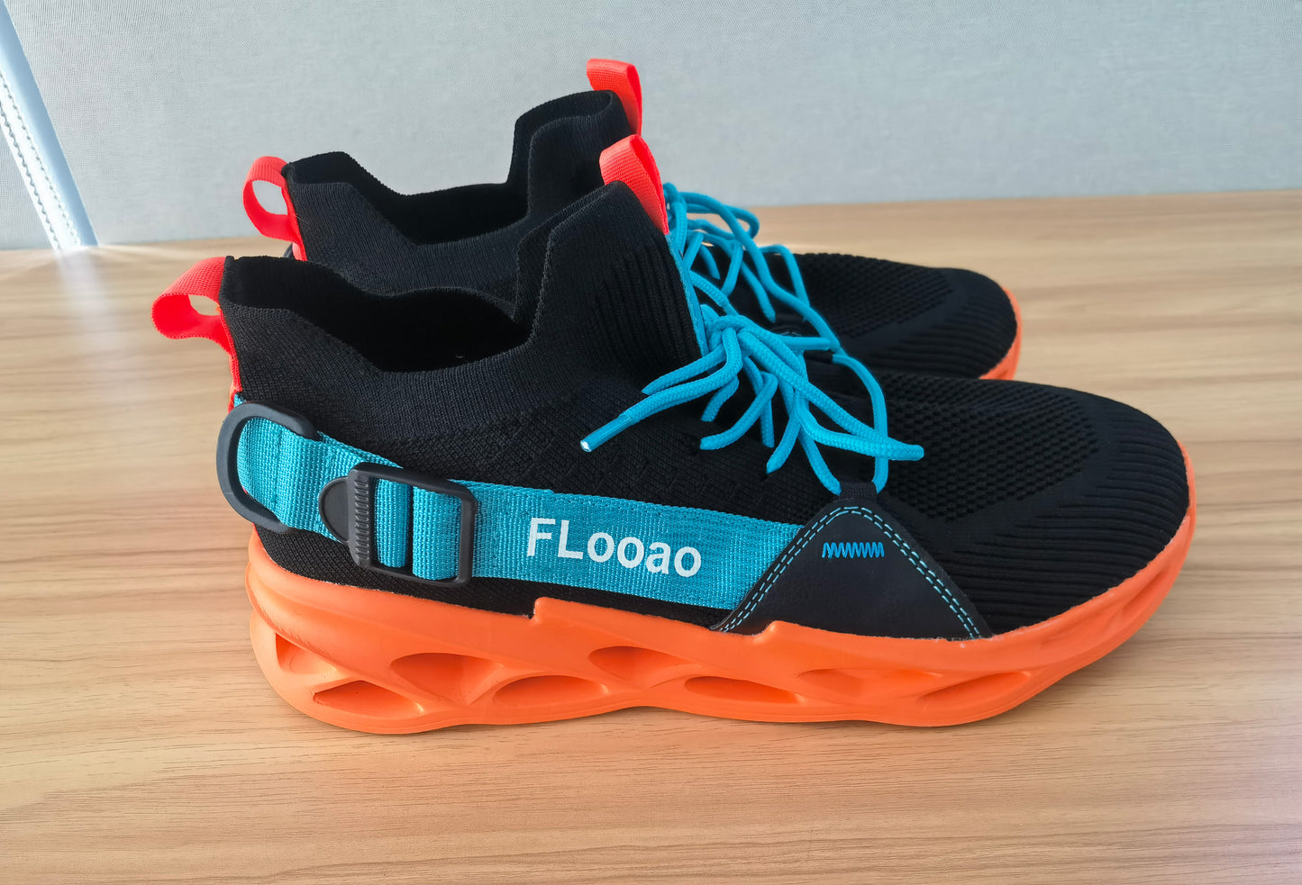 FLooao Men's Casual Slip-On Fashion Sneakers